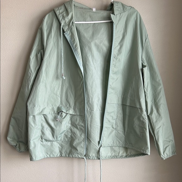 Mint Green Women's Hooded Rain Jacket Size Large - Picture 2 of 4